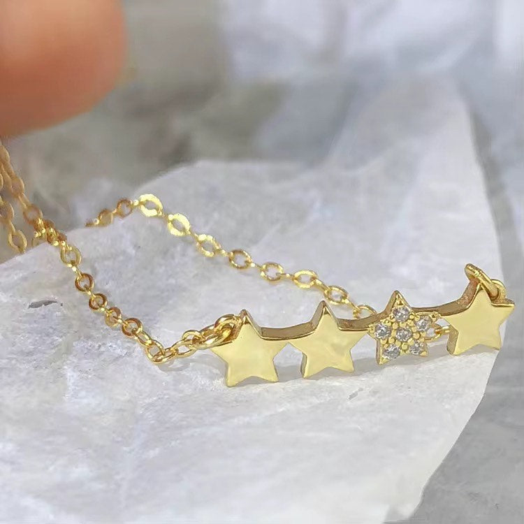 Ketting 4 Zilveren Sterren